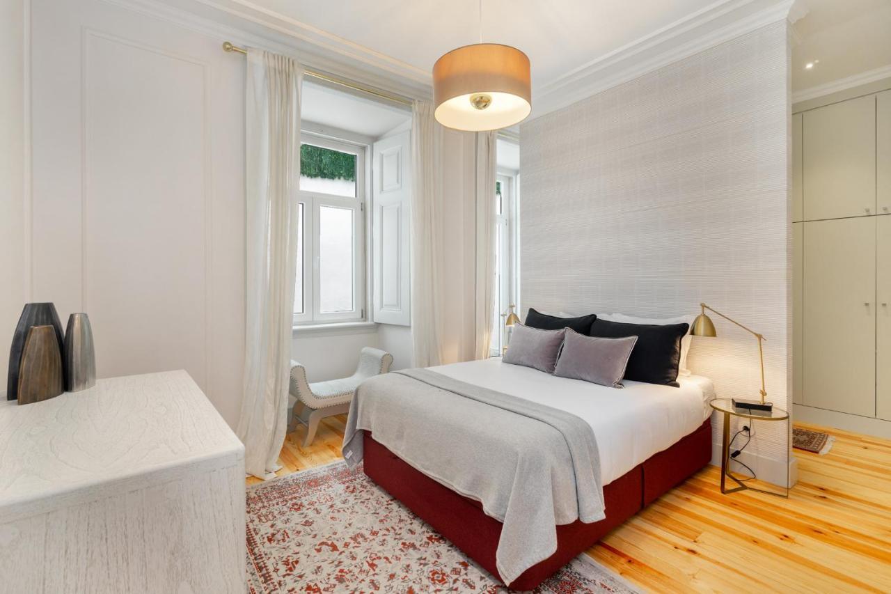 Whome Luxury Stay In Prime Location W/ Ac, Lift & Private Patio リスボン エクステリア 写真